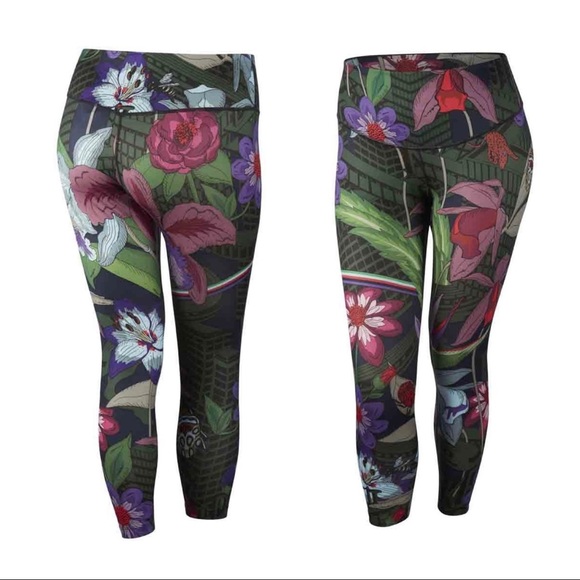 NEW Nike One Icon Clash floral-print Women’s leggings size 1X - Picture 1 of 9